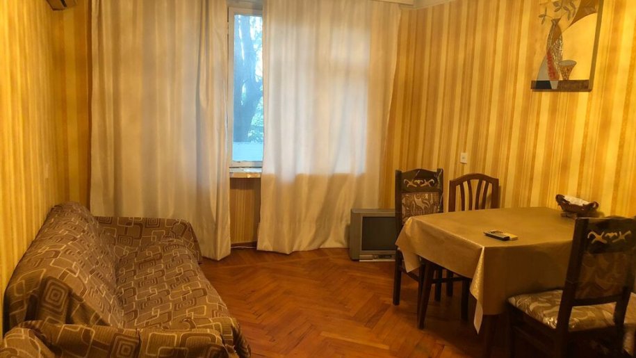 Kirayə verilir 2 otaqlı köhnə tikili, 45 m², Nəsimi-7