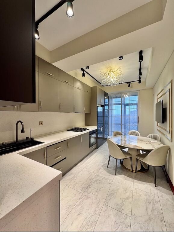 Satılır 5 otaqlı yeni tikili, 183 m², Nəriman Nərimanov m.-9