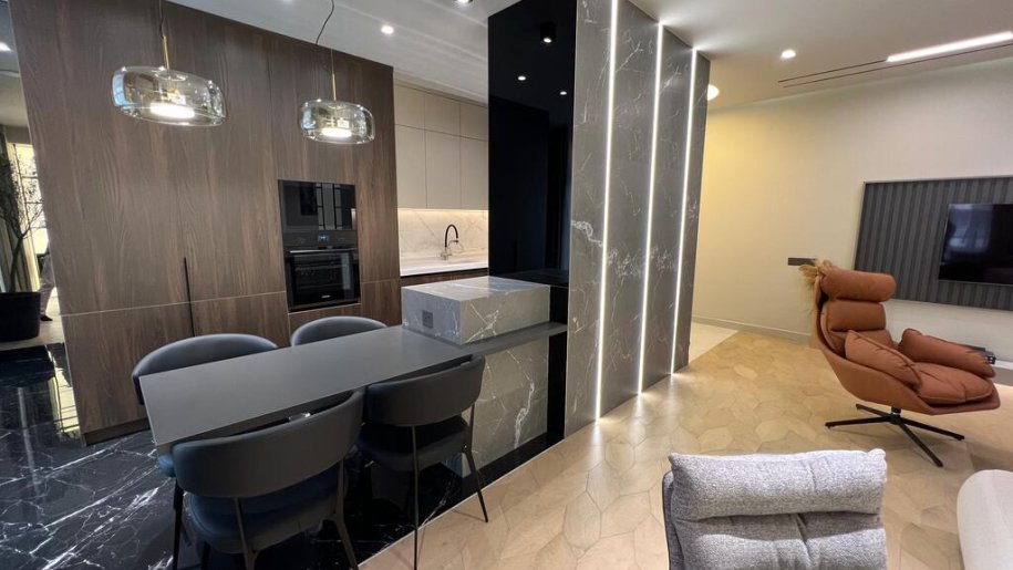 Satılır 3 otaqlı yeni tikili, 149 m², 8 noyabr-1
