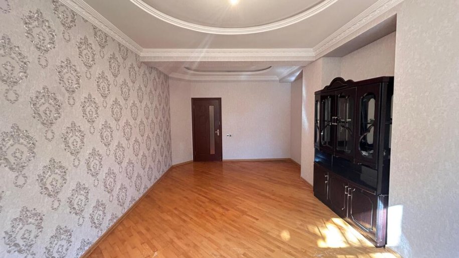 Satılır 2 otaqlı yeni tikili, 76 m², Xalqlar dostluğu m.-3