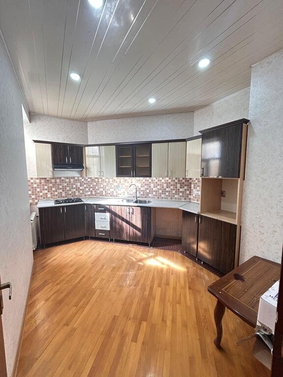 Satılır 2 otaqlı yeni tikili, 76 m², Xalqlar dostluğu m.-9