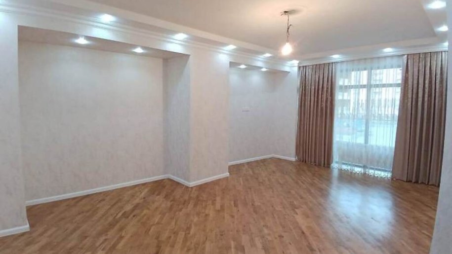 Satılır 4 otaqlı yeni tikili, 178 m², 8 noyabr-2