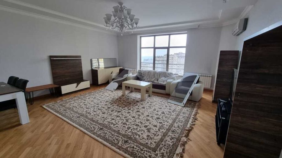 Kirayə verilir 3 otaqlı yeni tikili, 178 m², Nizami m.-5