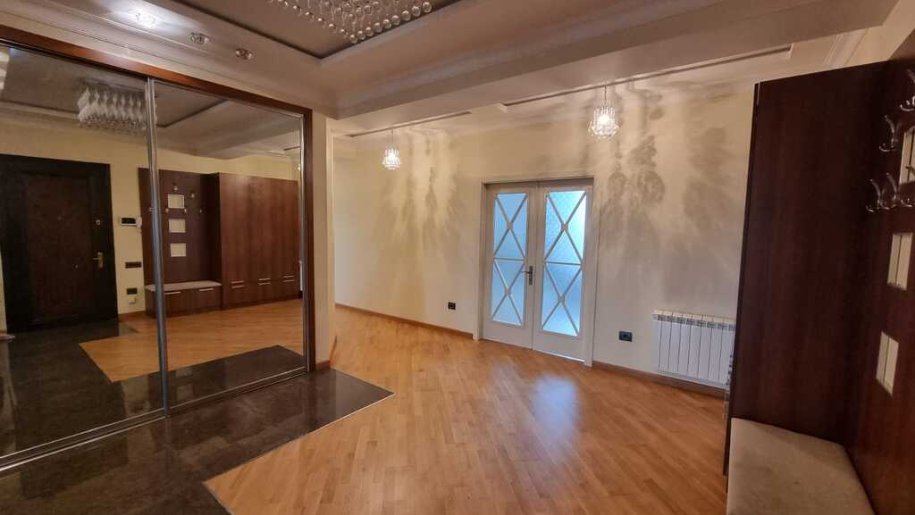 Kirayə verilir 3 otaqlı yeni tikili, 178 m², Nizami m.-16