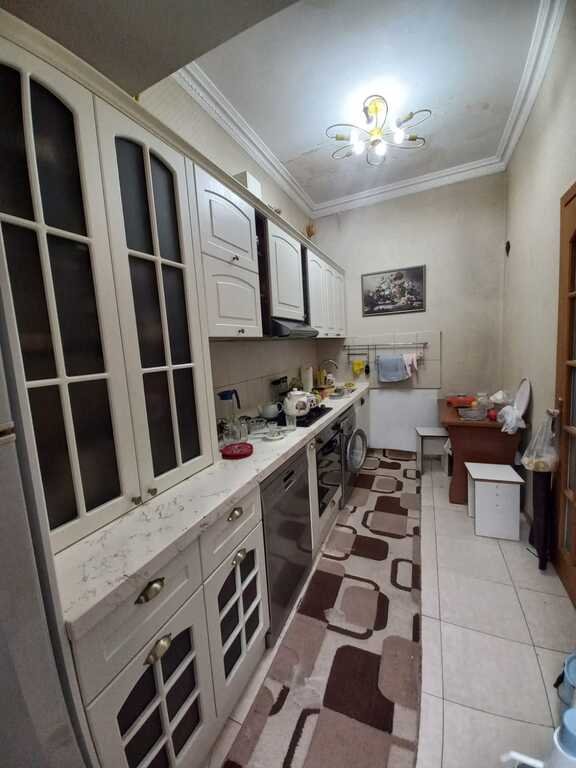 Satılır 2 otaqlı köhnə tikili, 65 m², Nəsimi-8