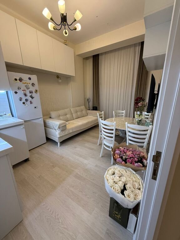 Satılır 2 otaqlı yeni tikili, 53 m², 28 May m.-1