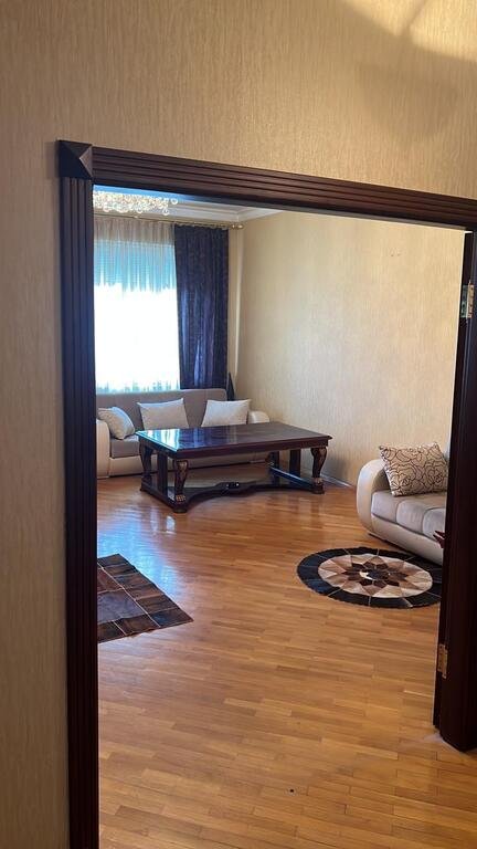 Satılır 3 otaqlı yeni tikili, 123 m², 20 Yanvar m.-3