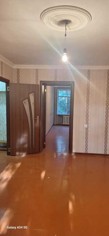 Satılır 2 otaqlı köhnə tikili, 60 m², Neftçilər m.-5