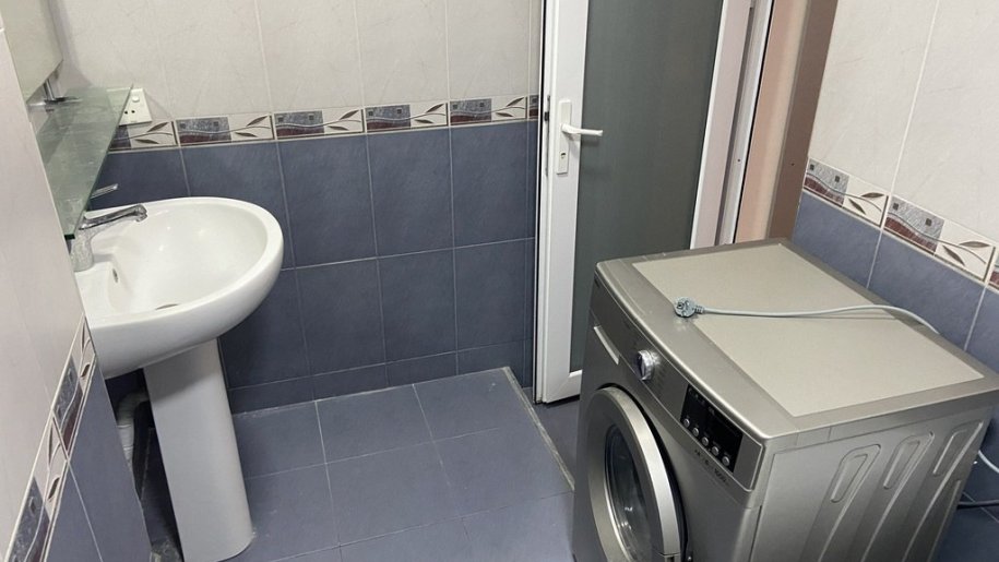 Kirayə verilir 2 otaqlı yeni tikili, 85 m², 28 May m.-11