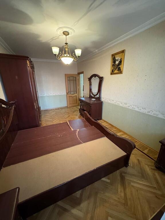 Satılır 3 otaqlı köhnə tikili, 74 m², Memar Əcəmi m.-8