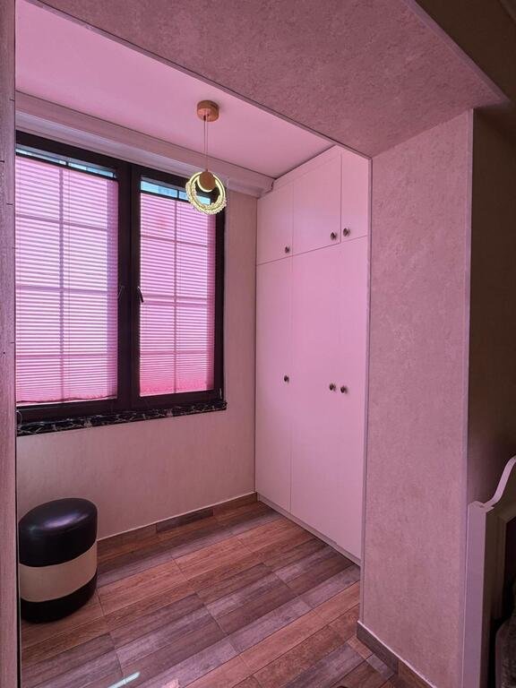 Satılır 4 otaqlı köhnə tikili, 120 m², Gənclik m.-8