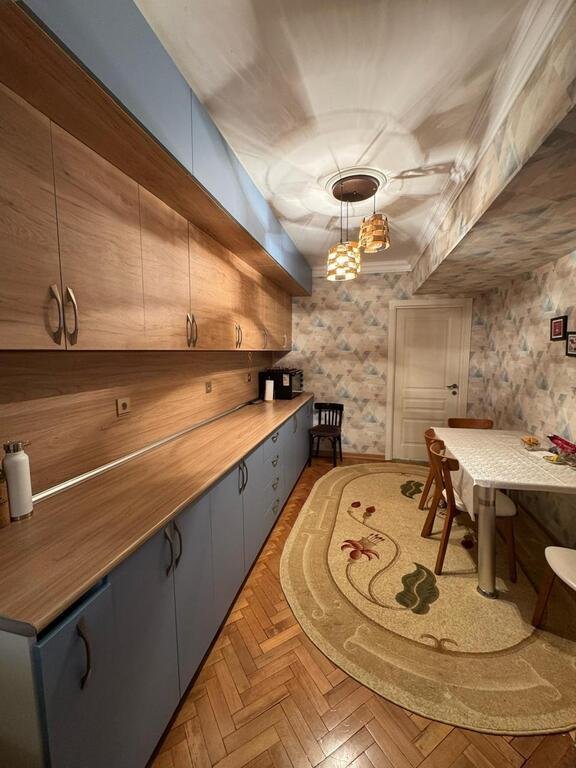 Satılır 4 otaqlı köhnə tikili, 120 m², Gənclik m.-10