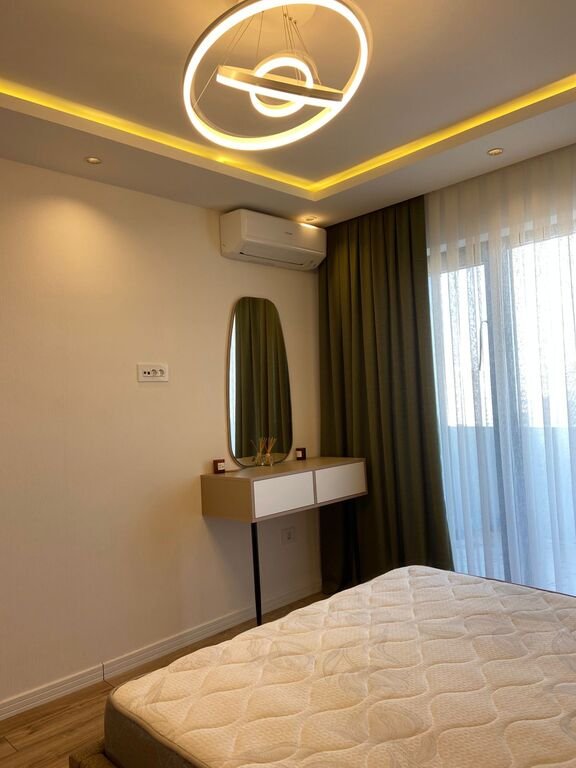 Kirayə verilir 2 otaqlı yeni tikili, 70 m², 8 noyabr-14