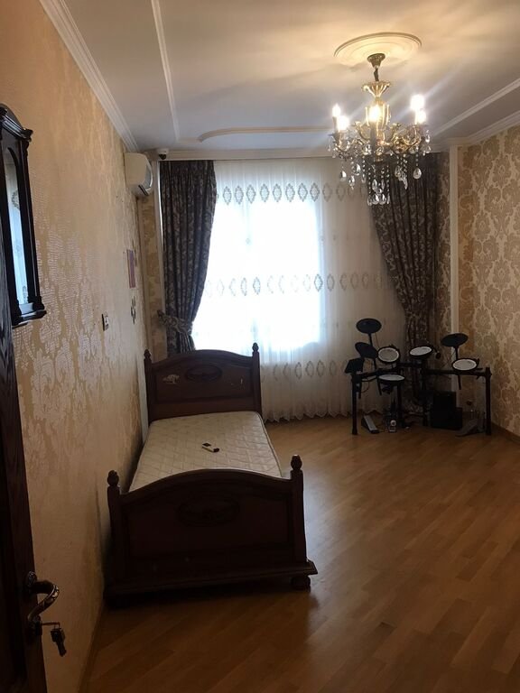 Kirayə verilir 3 otaqlı yeni tikili, 130 m², Xətai m.-8