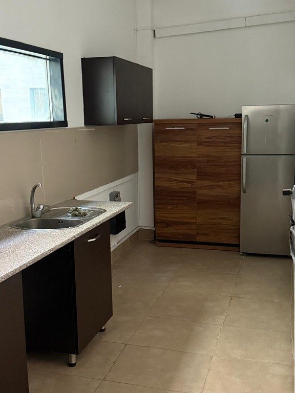 52 kv.m. obyekt icarəyə verilir, İnşaatçılar m.-3