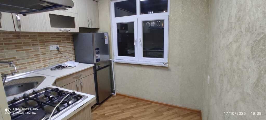 Kirayə verilir 2 otaqlı köhnə tikili, 50 m², Neftçilər m.-8