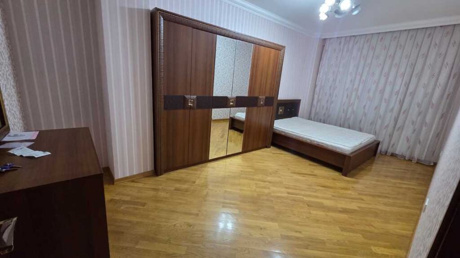 Kirayə verilir 2 otaqlı yeni tikili, 95 m², 9-cu mikrorayon-1