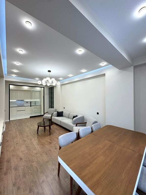 Satılır 3 otaqlı yeni tikili, 107 m², 28 May m.-2