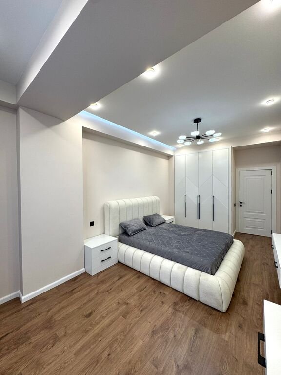 Satılır 3 otaqlı yeni tikili, 107 m², 28 May m.-8