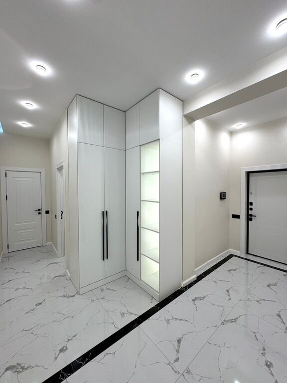 Satılır 3 otaqlı yeni tikili, 107 m², 28 May m.-12