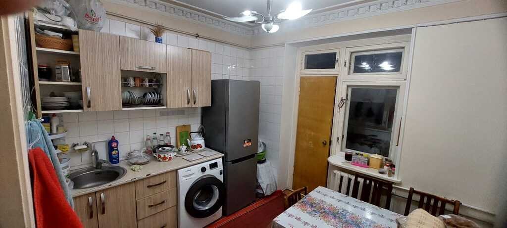 Satılır 4 otaqlı köhnə tikili, 95 m², Nəsimi m.-5
