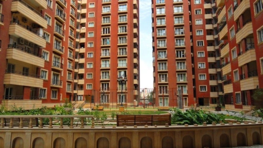 Satılır 3 otaqlı yeni tikili, 140 m², 28 May m.-1