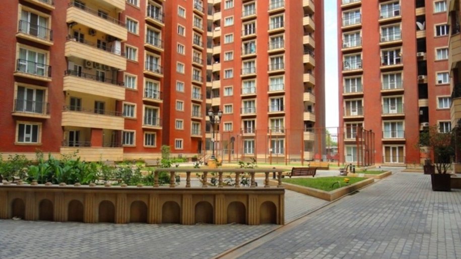 Satılır 3 otaqlı yeni tikili, 140 m², 28 May m.-9