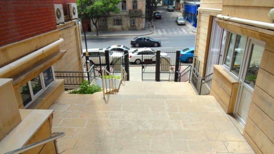 Satılır 3 otaqlı yeni tikili, 140 m², 28 May m.-27