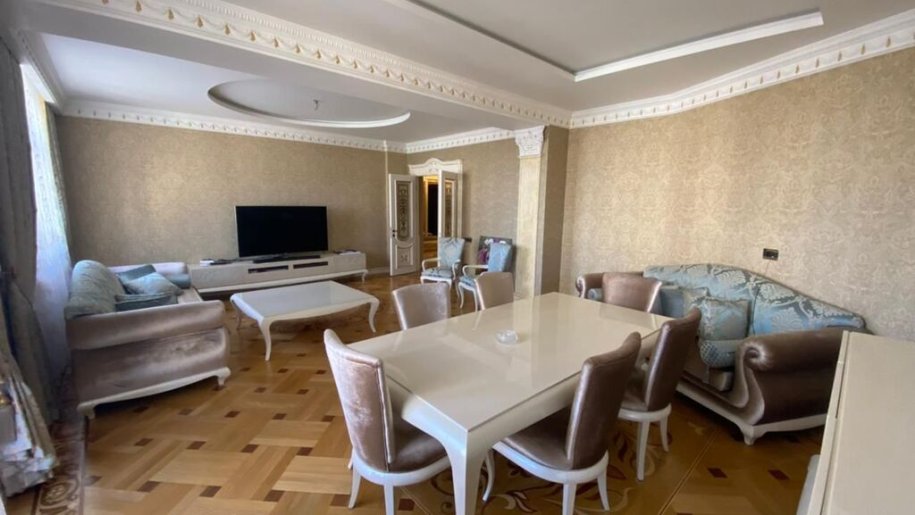 Satılır 3 otaqlı yeni tikili, 166 m², Elmlər Akademiyası m.-1