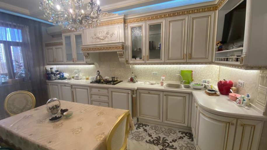 Satılır 3 otaqlı yeni tikili, 166 m², Elmlər Akademiyası m.-6