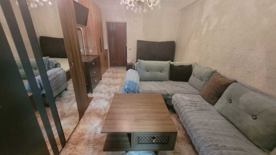Kirayə verilir 2 otaqlı köhnə tikili, 30 m², 20 Yanvar m.-3