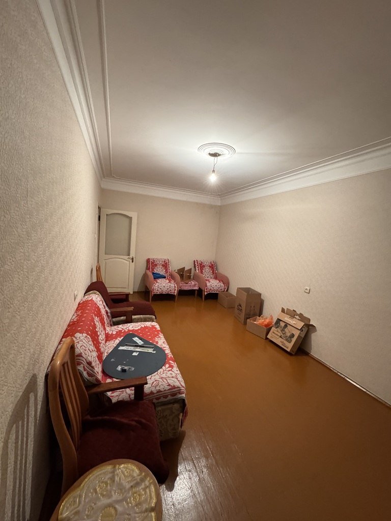 Satılır 3 otaqlı köhnə tikili, 85 m², Memar Əcəmi m.-1