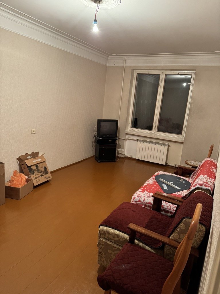 Satılır 3 otaqlı köhnə tikili, 85 m², Memar Əcəmi m.-3