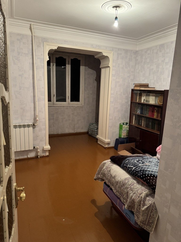 Satılır 3 otaqlı köhnə tikili, 85 m², Memar Əcəmi m.-6