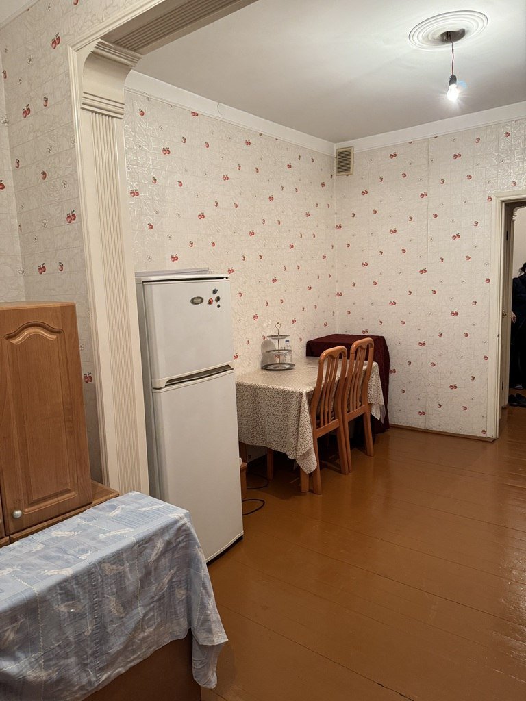 Satılır 3 otaqlı köhnə tikili, 85 m², Memar Əcəmi m.-10