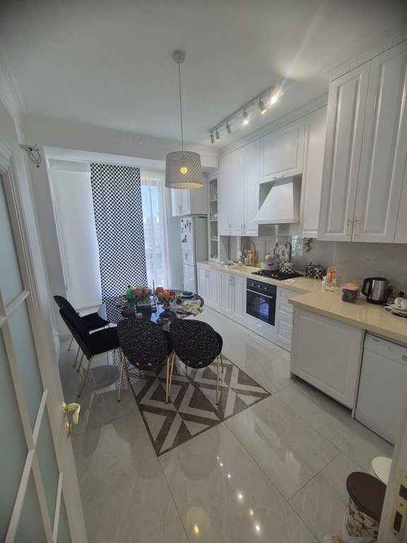 Satılır 3 otaqlı yeni tikili, 140 m², Nəriman Nərimanov m.-7