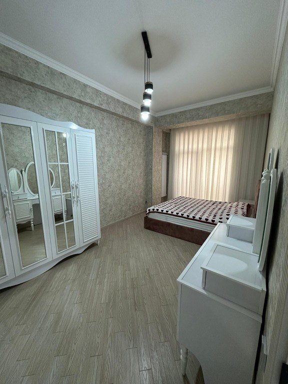 Kirayə verilir 2 otaqlı yeni tikili, 90 m², Nizami m.-4