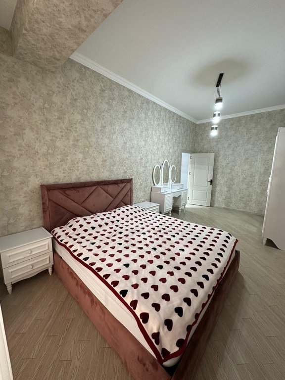 Kirayə verilir 2 otaqlı yeni tikili, 90 m², Nizami m.-5