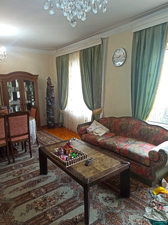 Satılır 4 otaqlı köhnə tikili, 115 m², Gənclik m.-1
