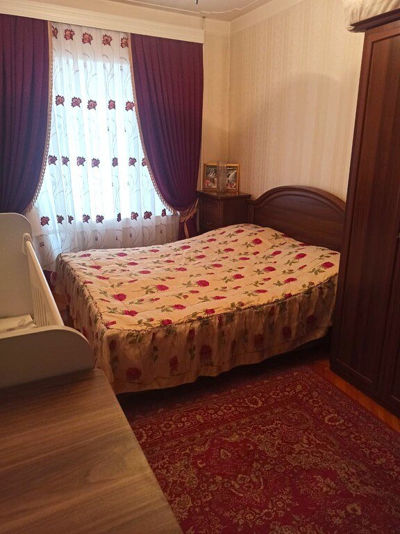 Satılır 4 otaqlı köhnə tikili, 115 m², Gənclik m.-5