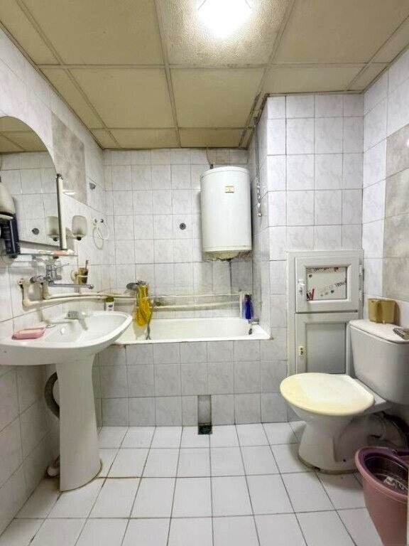 Satılır 4 otaqlı köhnə tikili, 115 m², Gənclik m.-11