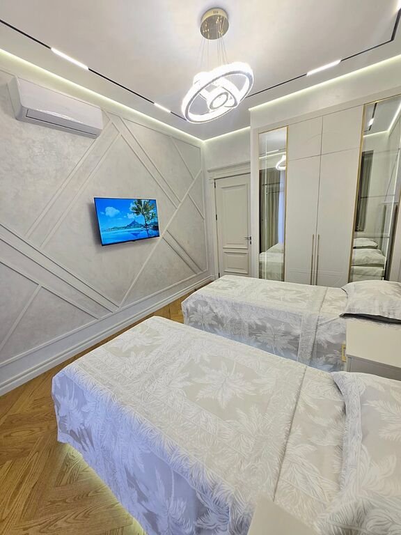 Satılır 4 otaqlı yeni tikili, 180 m², Nəriman Nərimanov m.-12