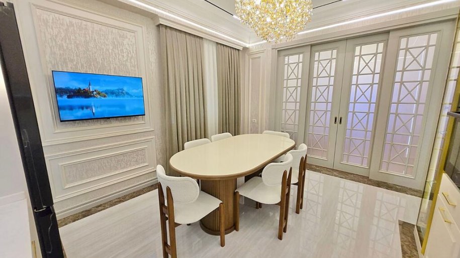 Satılır 4 otaqlı yeni tikili, 180 m², Nəriman Nərimanov m.-14