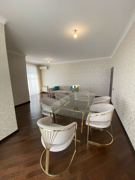 Satılır 3 otaqlı yeni tikili, 123 m², Elmlər Akademiyası m.-2