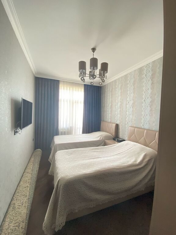 Satılır 3 otaqlı yeni tikili, 123 m², Elmlər Akademiyası m.-6