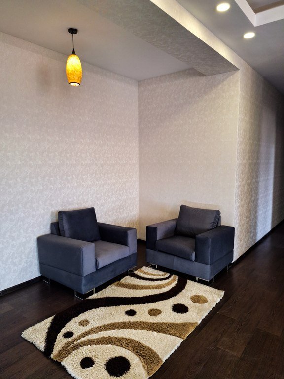 Kirayə verilir 3 otaqlı yeni tikili, 125 m², 28 May m.-3