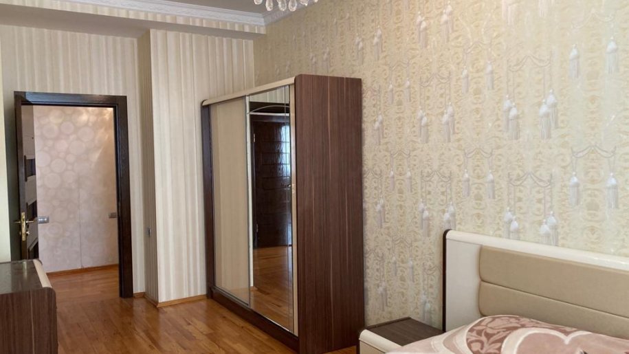 Kirayə verilir 2 otaqlı yeni tikili, 100 m², Nizami m.-14