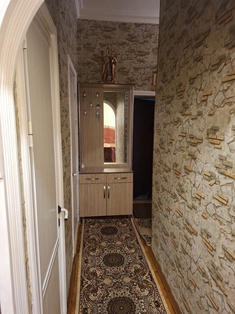 Kirayə verilir 2 otaqlı köhnə tikili, 65 m², Gəncə-16