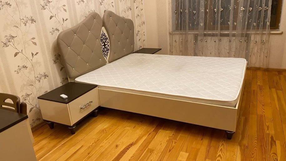 Satılır 3 otaqlı yeni tikili, 141 m², 8 noyabr-9