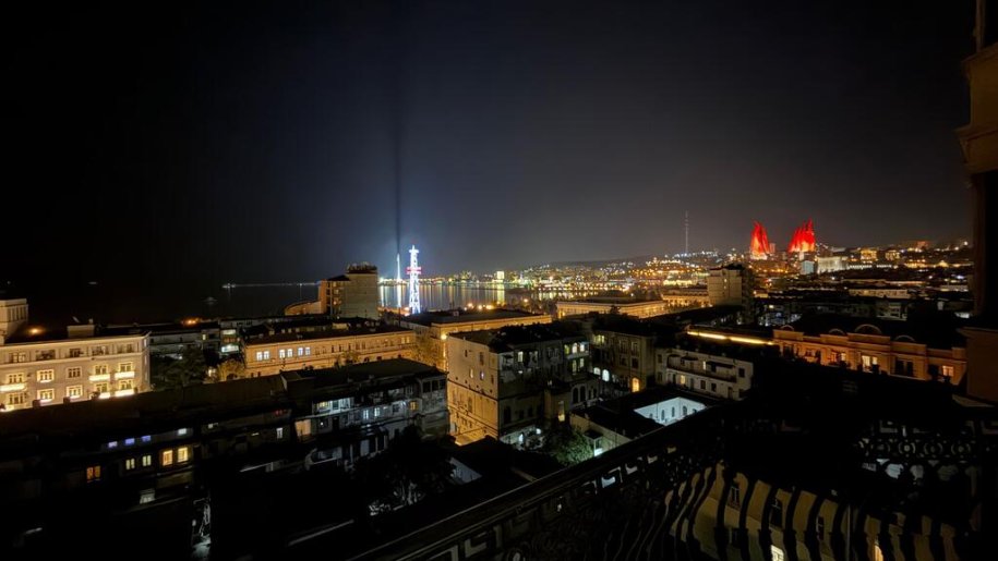 Kirayə verilir 3 otaqlı yeni tikili, 210 m², Sahil m.-1